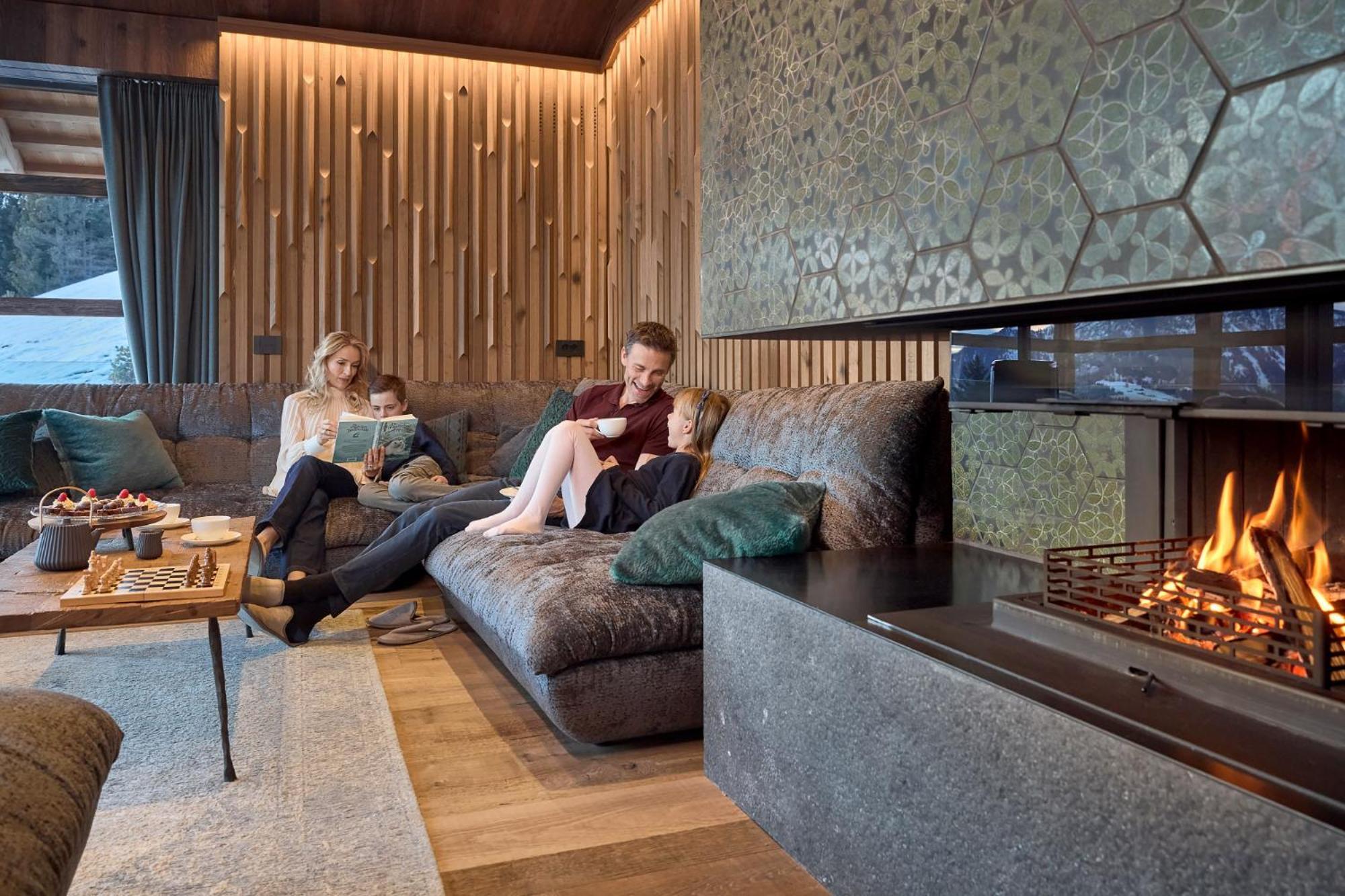 Luxury Chalet Vilaiet Ortisei Exterior foto